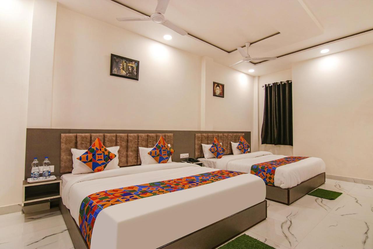 Fabhotel Aryan Grand Amritsar Exterior photo